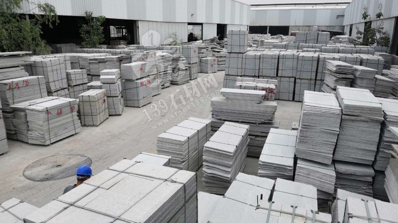 大理石洗衣柜台面：批发价格背后的考量因素